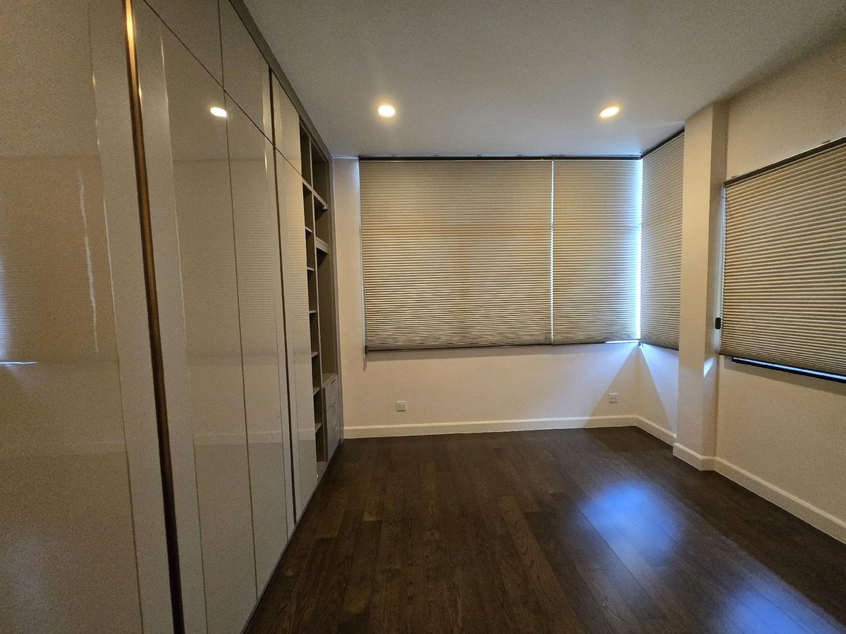 For SaleHousePattanakan, Srinakarin : Setthasiri, the most personal evolution, the only house in the alley is not attached to anyone 16.5 million 🚩