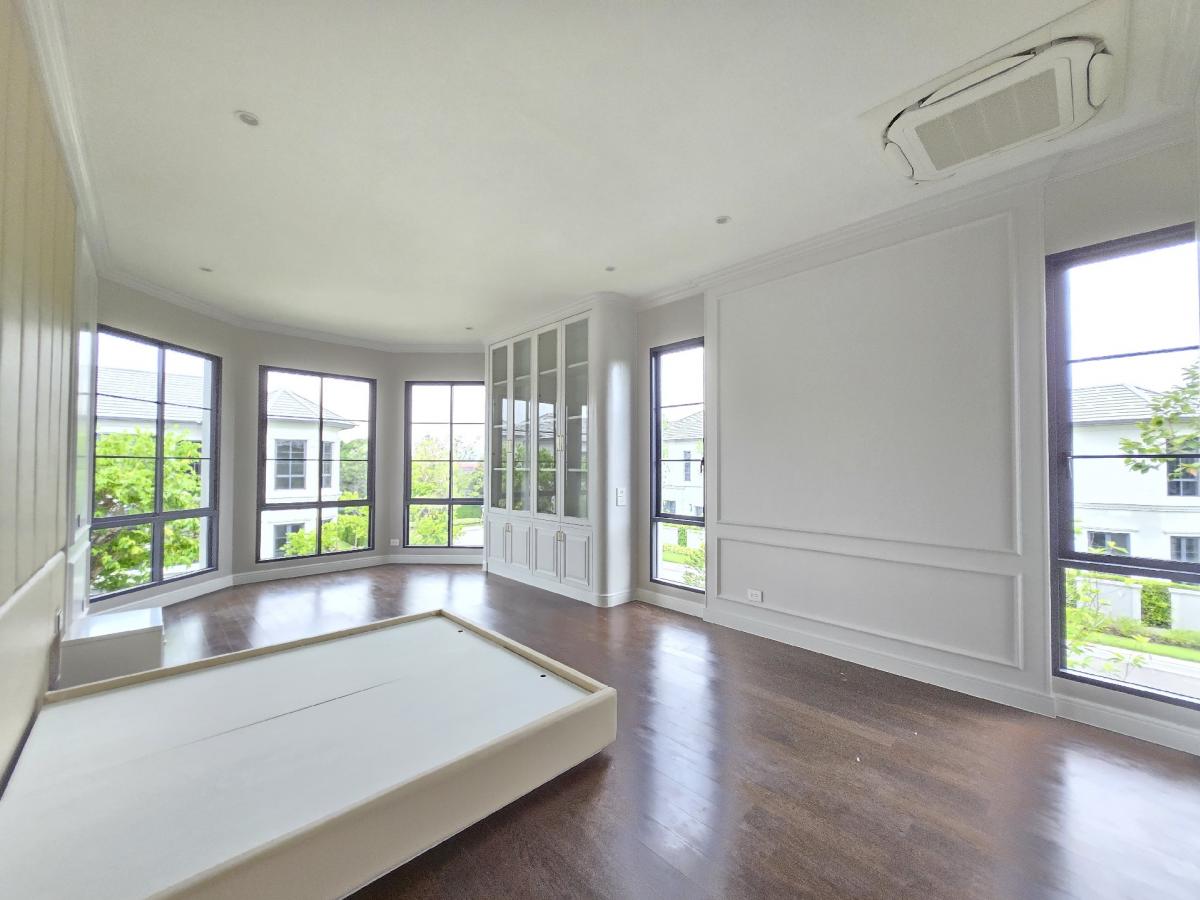 For SaleHousePattanakan, Srinakarin : Hot‼ ️ Narasiri, Krungthep Kreetha, a new house with personal fir and private elevator