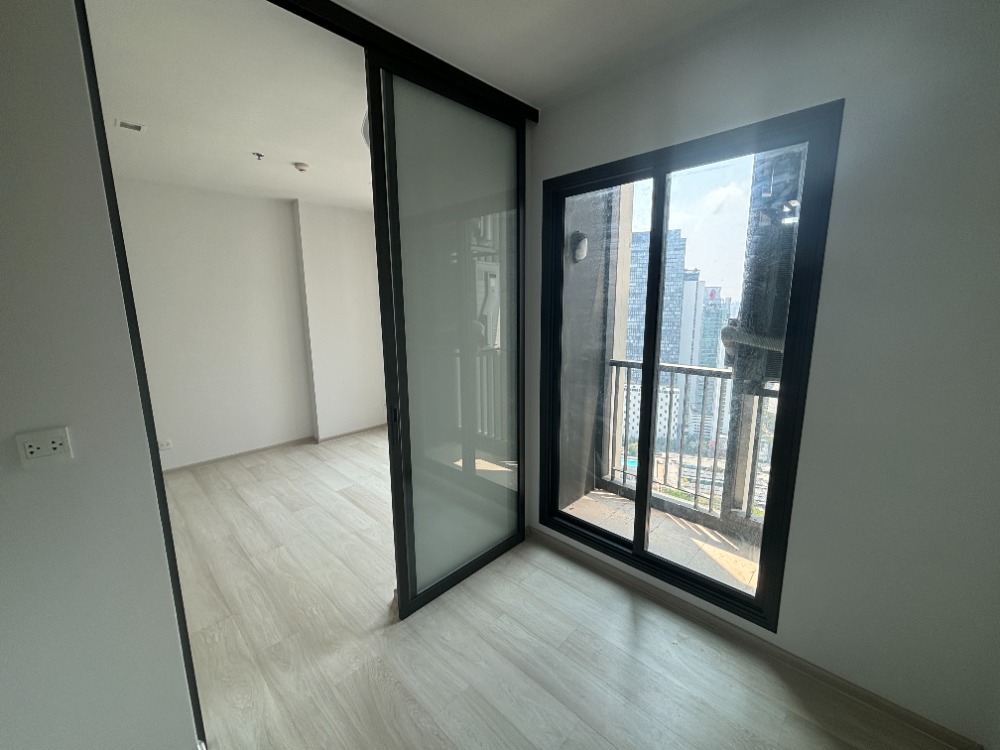 ขายคอนโดวิทยุ ชิดลม หลังสวน : 🚨 Foreign Quota | Life One Wireless 1Bed 35.34 ตร.ม. ชั้นสูง | Cash Deal Only เงินสดเท่านั้น