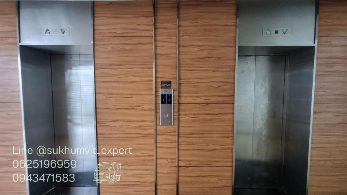 For RentOfficeSukhumvit, Asoke, Thonglor : Asoke for rent, office, floor 12th 104 sq.m. x 750 baht, beautiful, decorated with