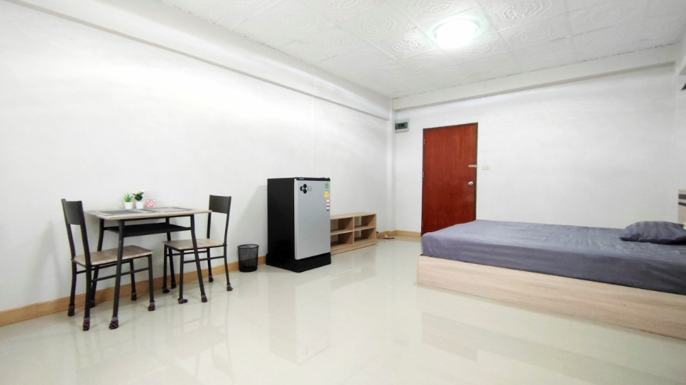 ขายคอนโดลาดพร้าว101 แฮปปี้แลนด์ : ขาย มโนกิตติ์ คอนโดมิเนียม ขนาด 30 ตรม. รีโนเวทใหม่ ลาดพร้าว 132 พร้อมอยู่