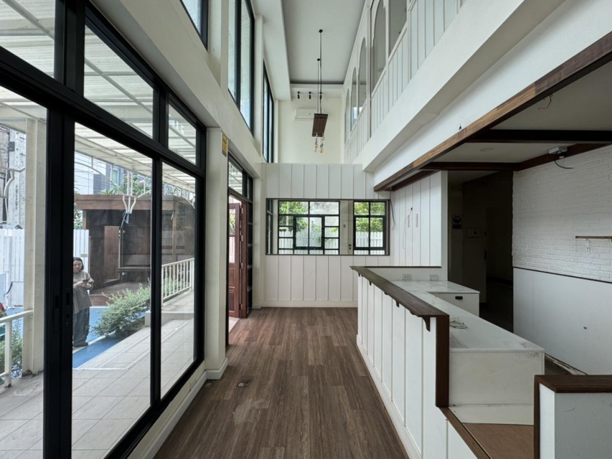 ให้เช่าร้านค้า/ตลาดนัดสุขุมวิท อโศก ทองหล่อ : 📌บ้านให้เช่า เหมาะสำหรับ คาเฟ่,ร้านอาหาร, Fine dining, Omakase , Brunch, Workshop  ทำเลเอกมัย