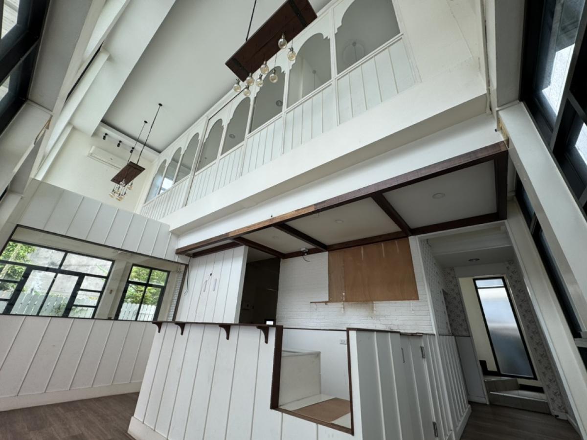 ให้เช่าร้านค้า/ตลาดนัดสุขุมวิท อโศก ทองหล่อ : 📌บ้านให้เช่า เหมาะสำหรับ คาเฟ่,ร้านอาหาร, Fine dining, Omakase , Brunch, Workshop  ทำเลเอกมัย