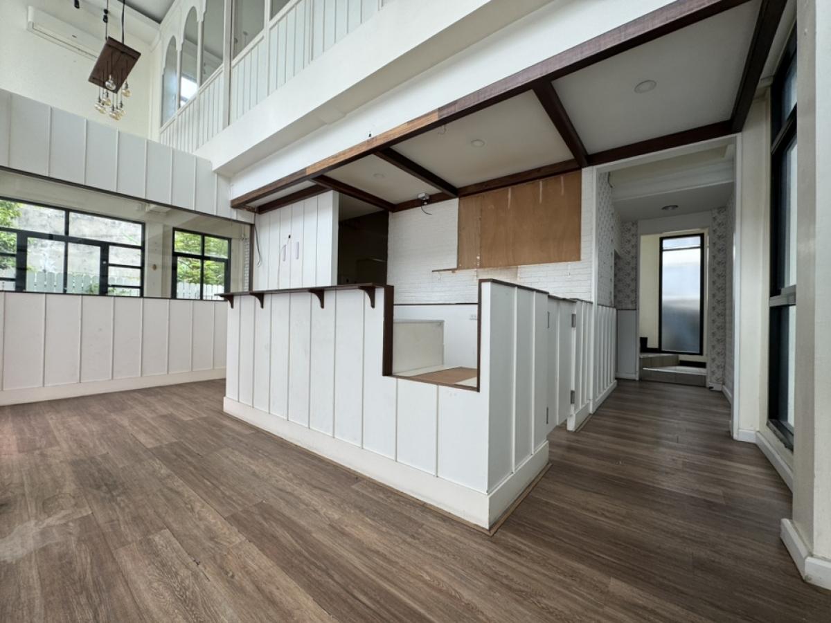 ให้เช่าร้านค้า/ตลาดนัดสุขุมวิท อโศก ทองหล่อ : 📌บ้านให้เช่า เหมาะสำหรับ คาเฟ่,ร้านอาหาร, Fine dining, Omakase , Brunch, Workshop  ทำเลเอกมัย