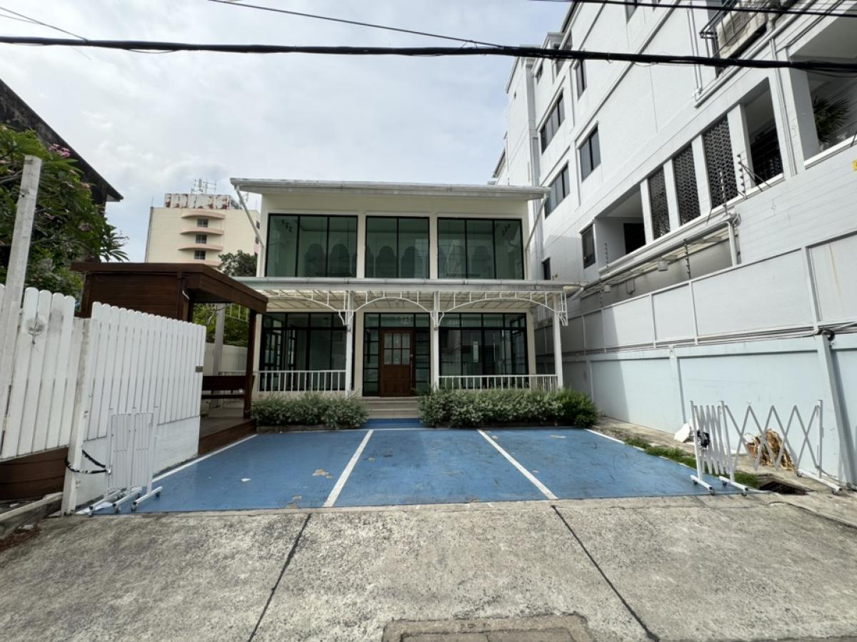 ให้เช่าร้านค้า/ตลาดนัดสุขุมวิท อโศก ทองหล่อ : 📌บ้านให้เช่า เหมาะสำหรับ คาเฟ่,ร้านอาหาร, Fine dining, Omakase , Brunch, Workshop  ทำเลเอกมัย