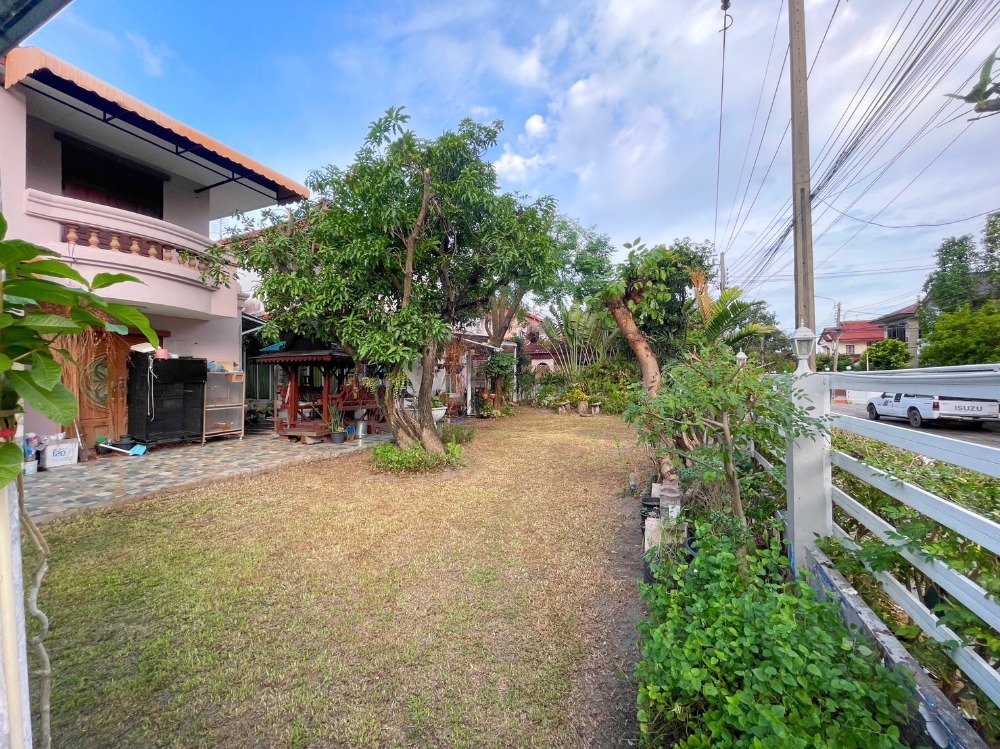 ขายที่ดินมีนบุรี-ร่มเกล้า : ขายที่ดินเนื้อที่ขนาดใหญ่ 133 ตร.ว. พร้อมสิ่งปลูกสร้าง ใน หมู่บ้านธารารมณ์ รามคำแหง 150