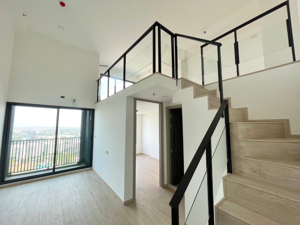 ขายคอนโดพัฒนาการ ศรีนครินทร์ : หลุดดาวน์ The Best deal ever  The Rich พระราม 9 ศรีนครินทร์ แบบ Loft 2 beds ติดรถไฟฟ้า 3 สถานี มอเตอร์เวย์ เดินทางสะดวก  ใกล้ สมิติเวช ศรีนครินทร์ โรงเรียน เตรียมอุดมศึกษา พัฒนาการ  ABAC Stamford International University