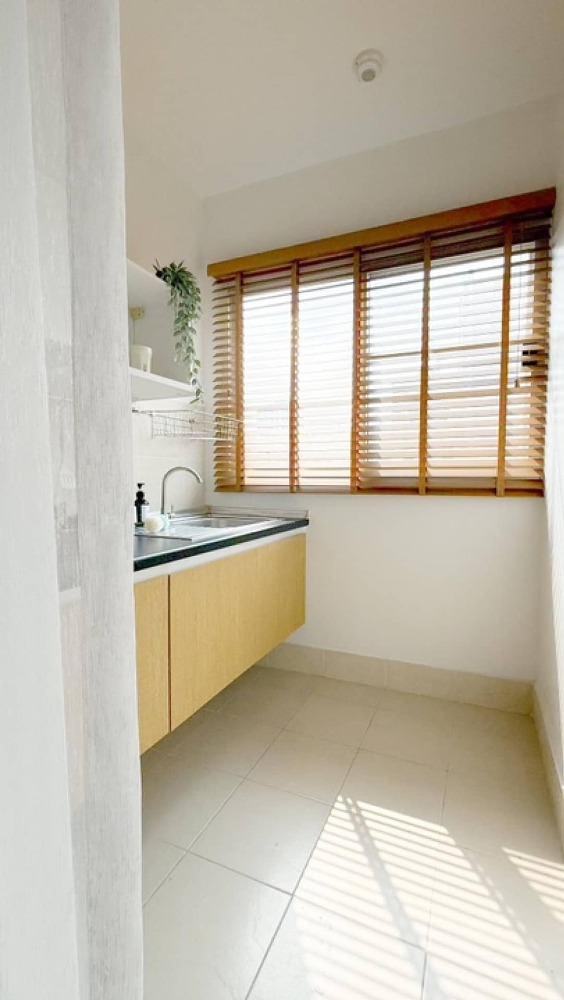 For SaleCondoBangna, Bearing, Lasalle : Urgent sale 🔥 City Home Srinakarin 🔥 Convenient transportation, near the Yellow Line (PS57657)