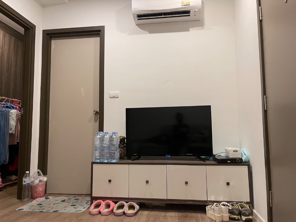 For SaleCondoOnnut, Udomsuk : Urgent sale, selling at a loss, selling for only 2.7 million baht, bought for 3 million baht, condo near BTS Udomsuk and Punnawithi stations.