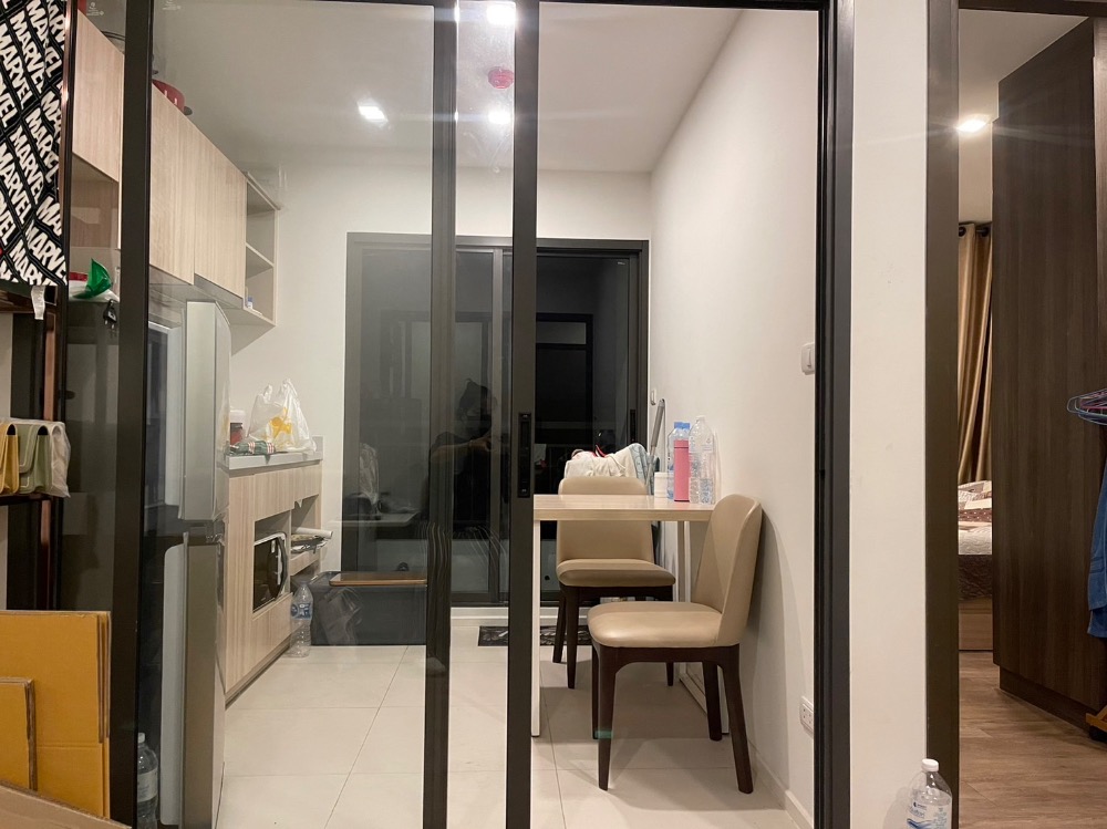 For SaleCondoOnnut, Udomsuk : Urgent sale, selling at a loss, selling for only 2.7 million baht, bought for 3 million baht, condo near BTS Udomsuk and Punnawithi stations.