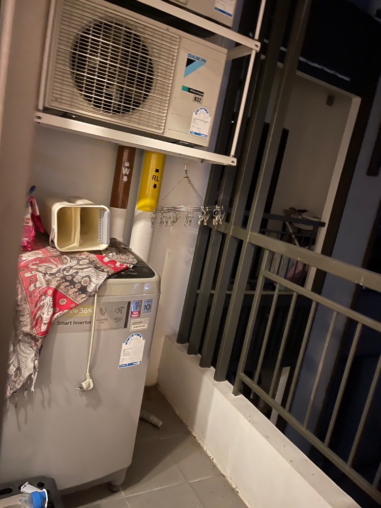 For SaleCondoOnnut, Udomsuk : Urgent sale, selling at a loss, selling for only 2.7 million baht, bought for 3 million baht, condo near BTS Udomsuk and Punnawithi stations.