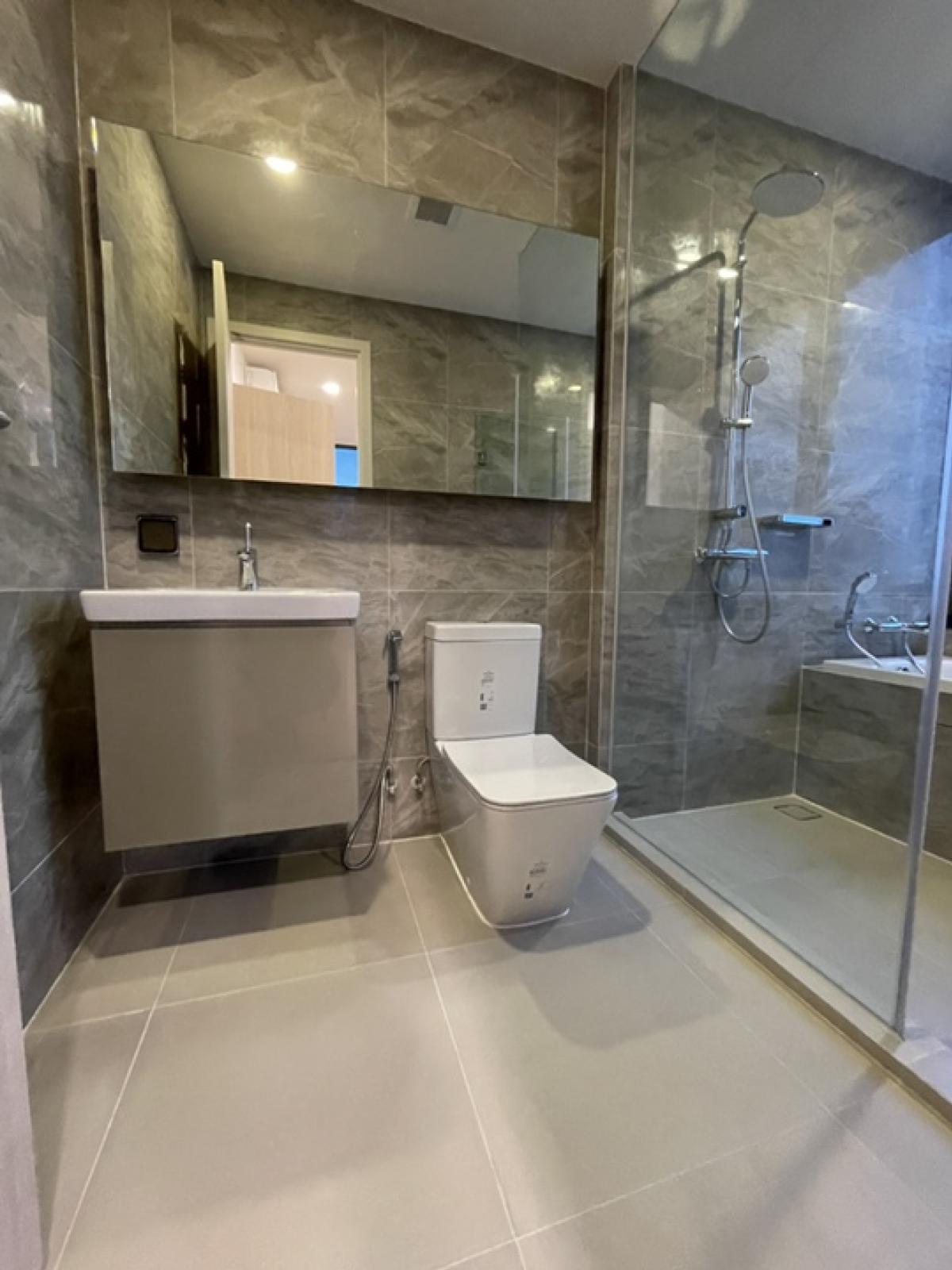 For SaleCondoRatchathewi,Phayathai : Selling condo, signing, signature 2, Mid -Town, Siam, 32, 3 bedrooms, 3 bathrooms, living space, 97 sq.m., beautiful view, BTS, Ratchathewi, can walk to Siam Paragon