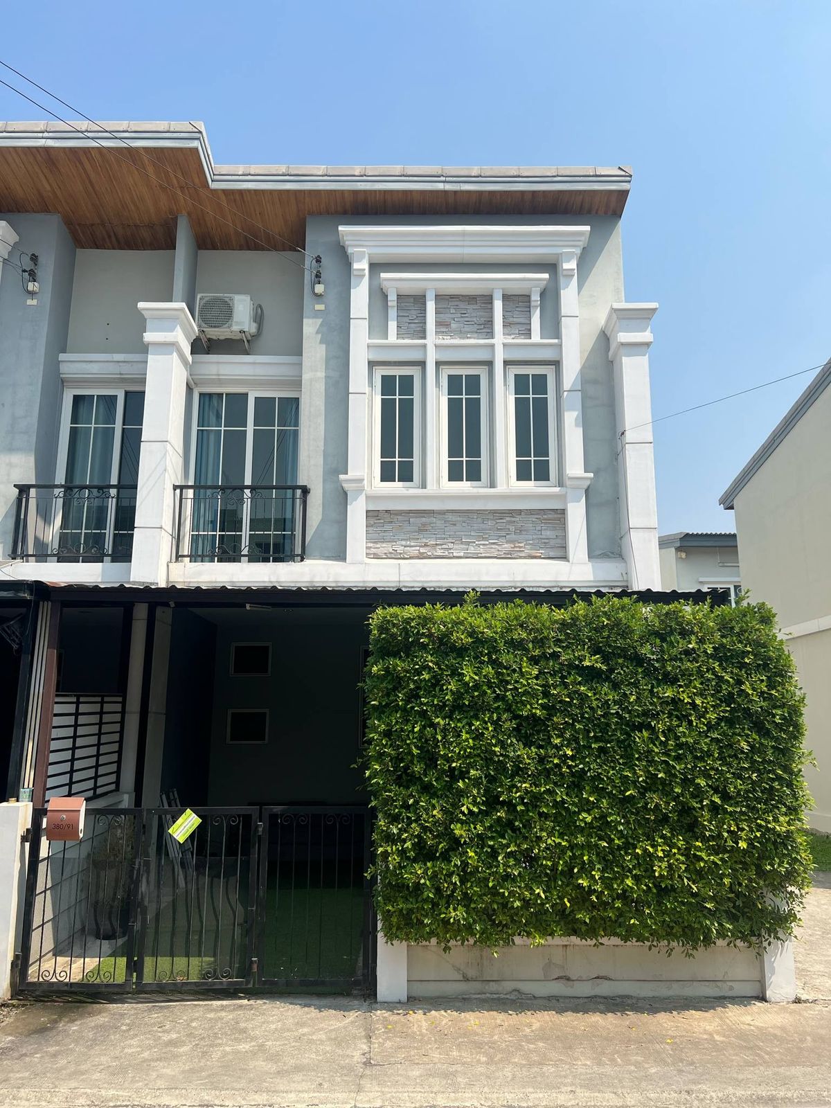 For RentTownhomeLadkrabang, Suwannaphum Airport : ✅🏡 House for rent, Golden Town project, decorated with Good location, convenient to travel 🐶 Pet Friendly
