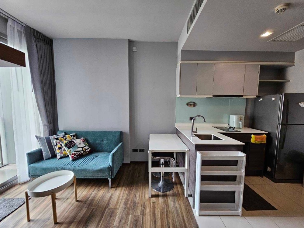 For RentCondoSukhumvit, Asoke, Thonglor : CEIL BY SANSIRI Condo, beautiful room, full furniture Ready to rent