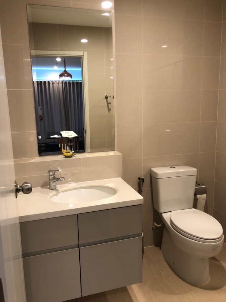 For SaleCondoSriracha Laem Chabang Ban Bueng : 🔑 Golden opportunity! The Zea Sriracha, Sea View, Floor 19! 🤩🏢 70 sq.m., only 8.45 million! 🎉🏊‍♂️ Complete facilities! ✨