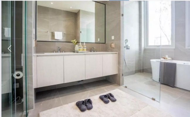 ขายบ้านพระราม 9 เพชรบุรีตัดใหม่ RCA : ✨ขาย บ้านเดียว 4ห้องนอน  เฟอร์นิเจอร์ครบชุด มีห้องสำหรับแม่บ้านพร้อมทั้งที่จอดรถส่วนตัว ใกล้เอกมัย รัชดาและอโศก พร้อมอยู่