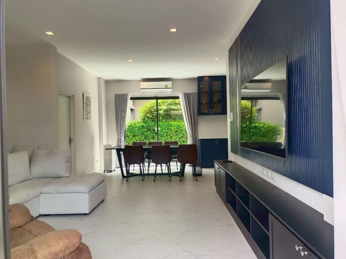 For SaleHouseNonthaburi, Bang Yai, Bangbuathong : For Sale House , Bangkok Boulevard Westgate , corner unit , newly renovated , Bang Bua Thong , Bang Bua Thong , Nonthaburi ,  CX-139519