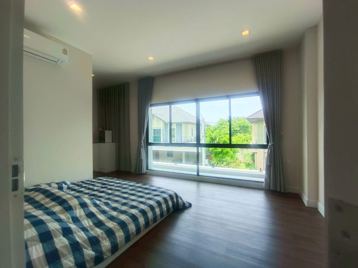 For SaleHouseNonthaburi, Bang Yai, Bangbuathong : For Sale House , Bangkok Boulevard Westgate , corner unit , newly renovated , Bang Bua Thong , Bang Bua Thong , Nonthaburi ,  CX-139519