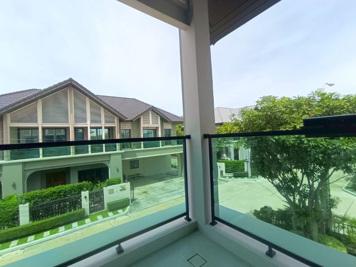 For SaleHouseNonthaburi, Bang Yai, Bangbuathong : For Sale House , Bangkok Boulevard Westgate , corner unit , newly renovated , Bang Bua Thong , Bang Bua Thong , Nonthaburi ,  CX-139519