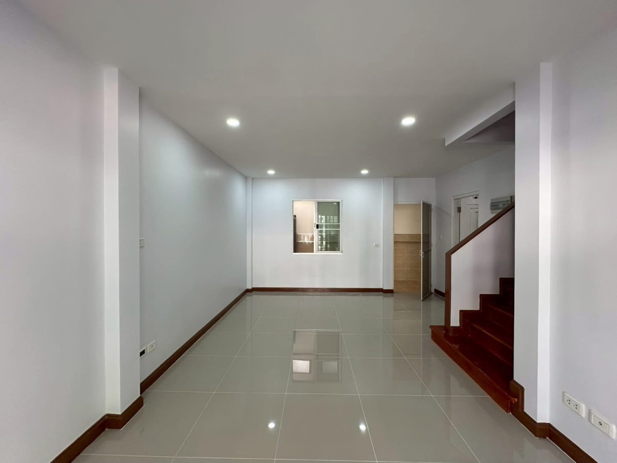 For SaleHouseNonthaburi, Bang Yai, Bangbuathong : For Sale House , The Villa Rattanathibet , MRT-Bang Rak Noi Tha It , Bang Kraso , Mueang Nonthaburi , Nonthaburi , CX-146463