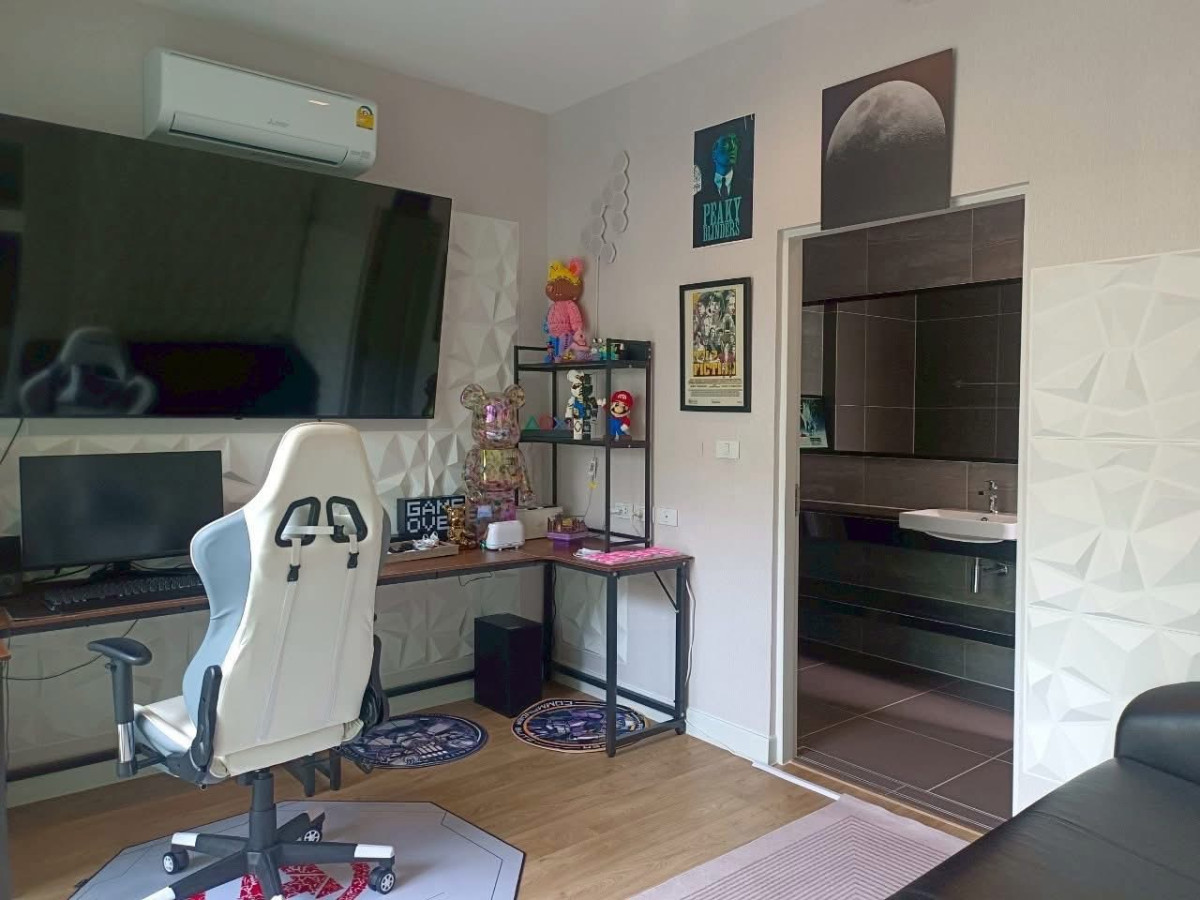 For SaleHouseNonthaburi, Bang Yai, Bangbuathong : For Sale House , Bangkok Boulevard Westgate , corner unit , newly renovated , Bang Bua Thong , Bang Bua Thong , Nonthaburi ,  CX-139519