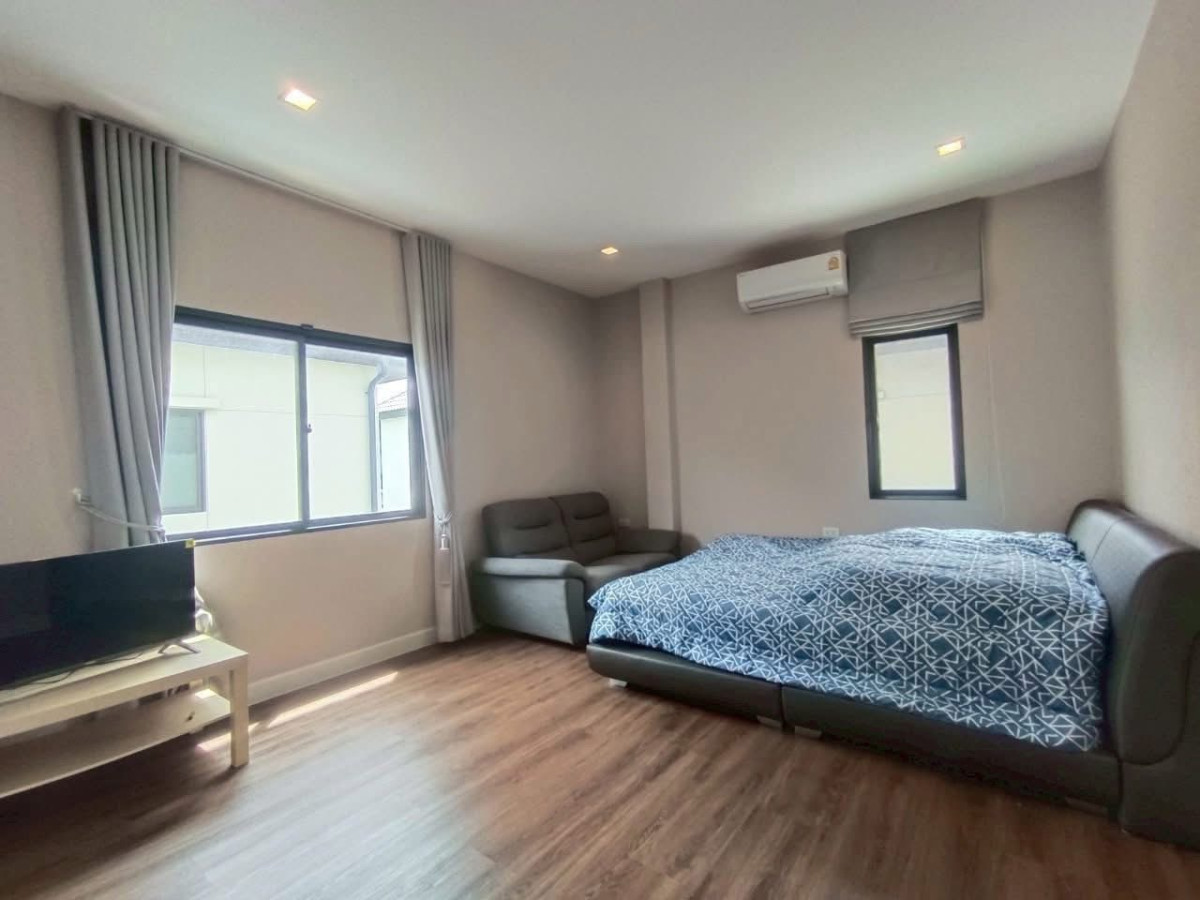 For SaleHouseNonthaburi, Bang Yai, Bangbuathong : For Sale House , Bangkok Boulevard Westgate , corner unit , newly renovated , Bang Bua Thong , Bang Bua Thong , Nonthaburi ,  CX-139519