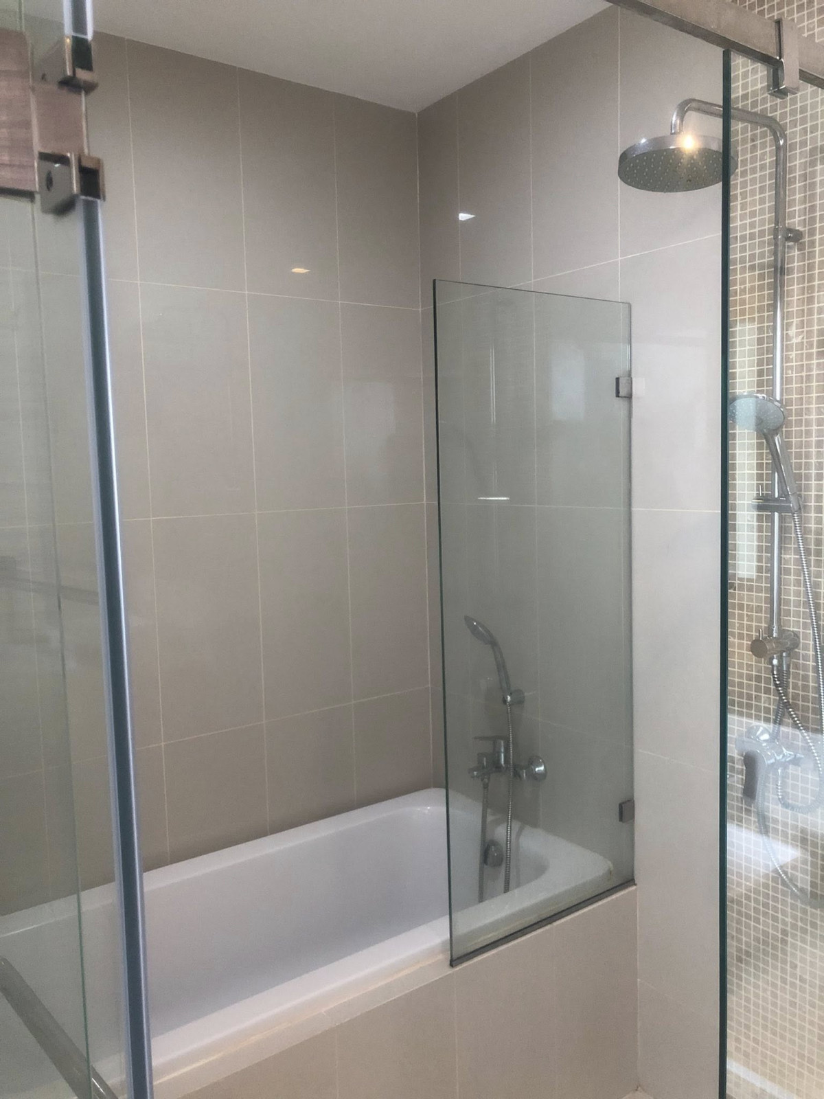 ขายคอนโดพระราม 9 เพชรบุรีตัดใหม่ RCA : ขายคอนโด  คิว อโศก MRT-เพชรบุรี มักกะสัน เขต ราชเทวี กรุงเทพ  CX-147287