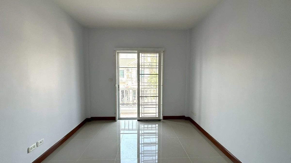 For SaleHouseNonthaburi, Bang Yai, Bangbuathong : For Sale House , The Villa Rattanathibet , MRT-Bang Rak Noi Tha It , Bang Kraso , Mueang Nonthaburi , Nonthaburi , CX-146463