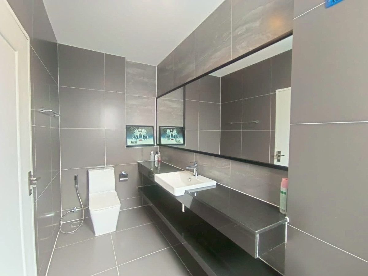 For SaleHouseNonthaburi, Bang Yai, Bangbuathong : For Sale House , Bangkok Boulevard Westgate , corner unit , newly renovated , Bang Bua Thong , Bang Bua Thong , Nonthaburi ,  CX-139519