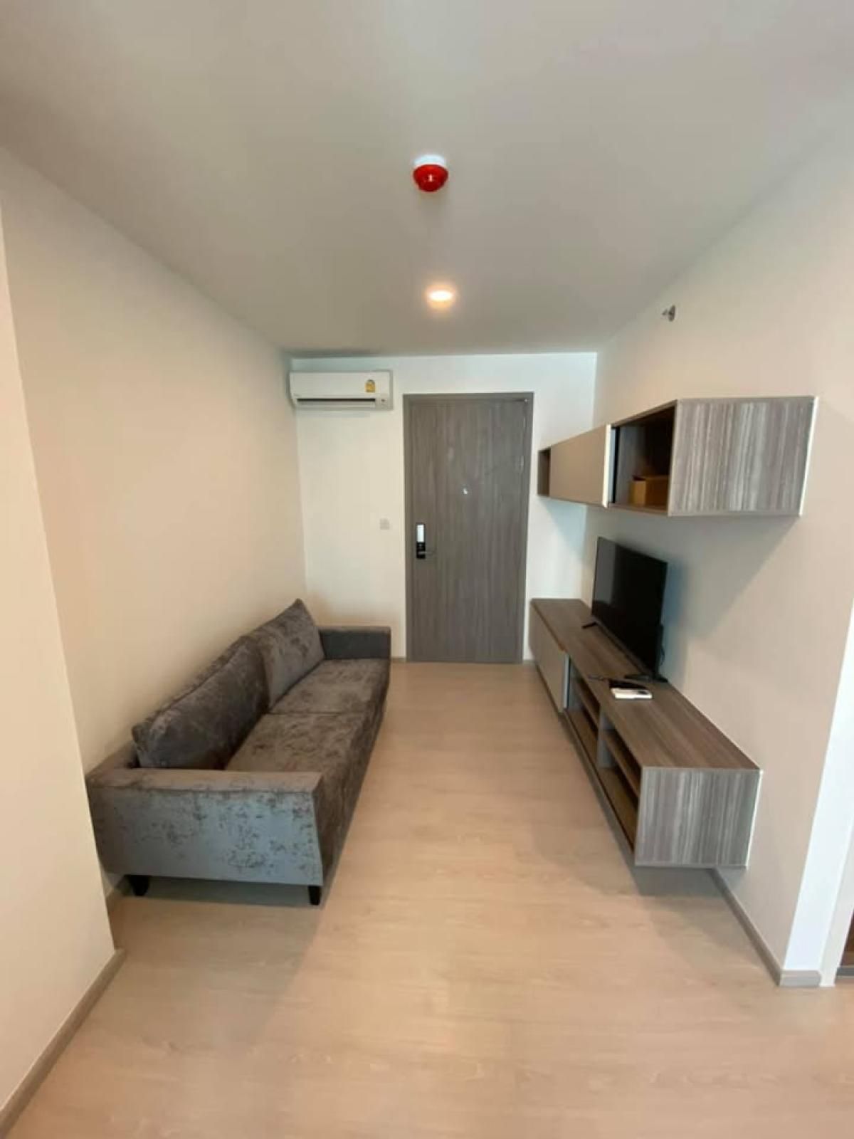 For SaleCondoVipawadee, Don Mueang, Lak Si : FOR SALE condo , Knightsbridge Phaholyothin Interchange , BTS-Wat Phra Sri Mahathat , Anusawari , Bang Khen , Bangkok ,   CX-129729