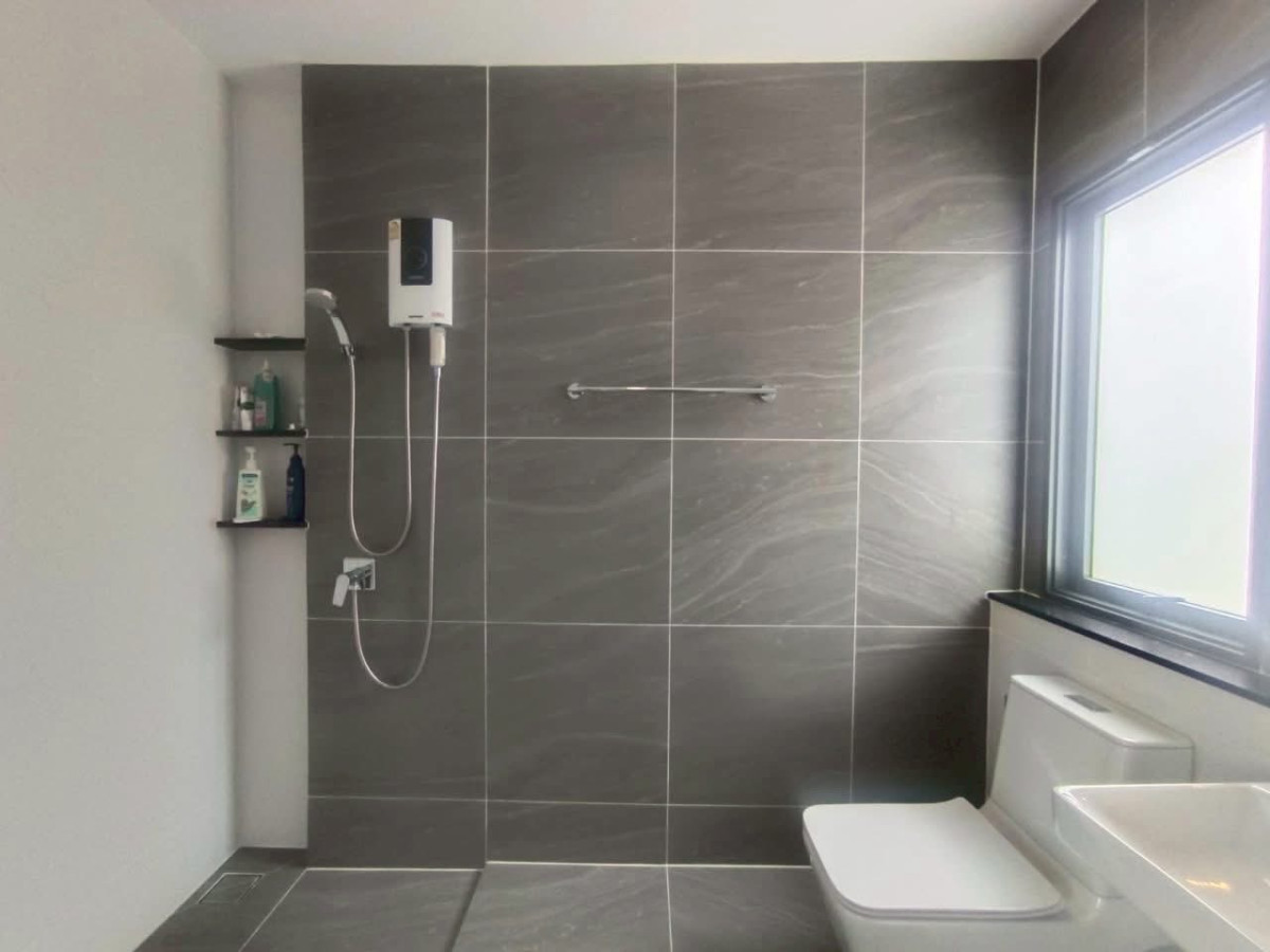 For SaleHouseNonthaburi, Bang Yai, Bangbuathong : For Sale House , Bangkok Boulevard Westgate , corner unit , newly renovated , Bang Bua Thong , Bang Bua Thong , Nonthaburi ,  CX-139519