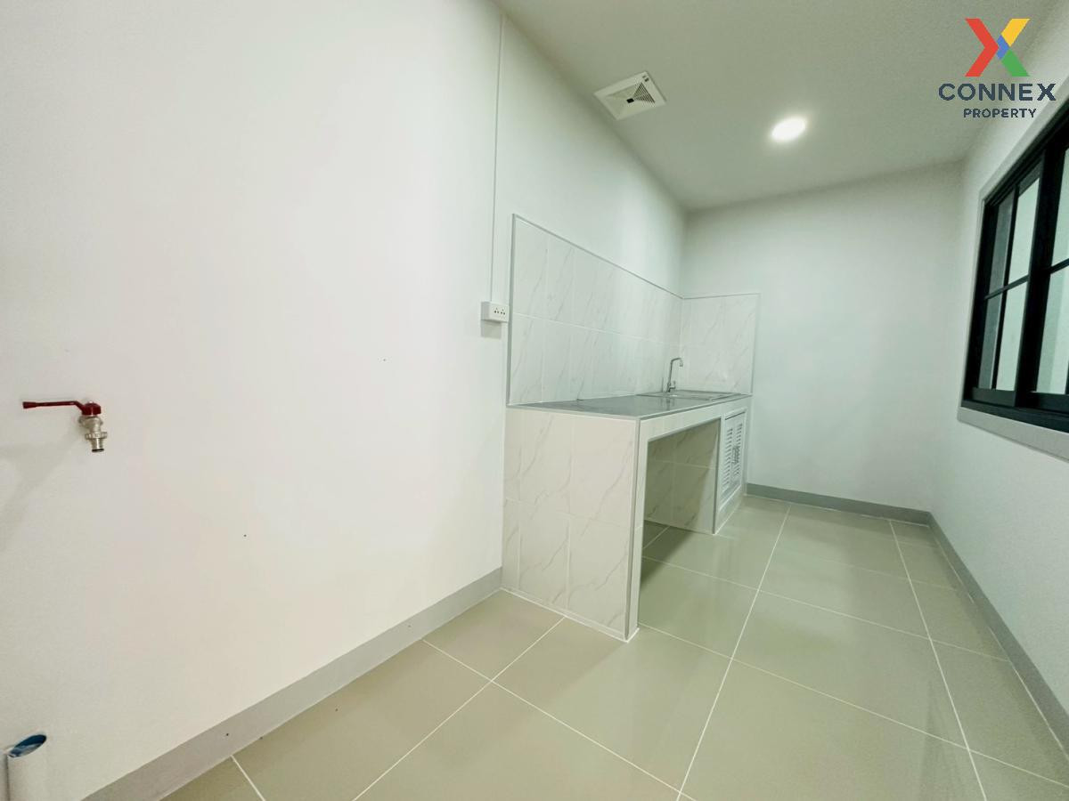 For SaleHouseNonthaburi, Bang Yai, Bangbuathong : For Sale Townhouse/Townhome  , Baan Buathong 4 Baan Kluay-Sai Noi , Phimonrat , Bang Bua Thong , Nonthaburi , CX-137682