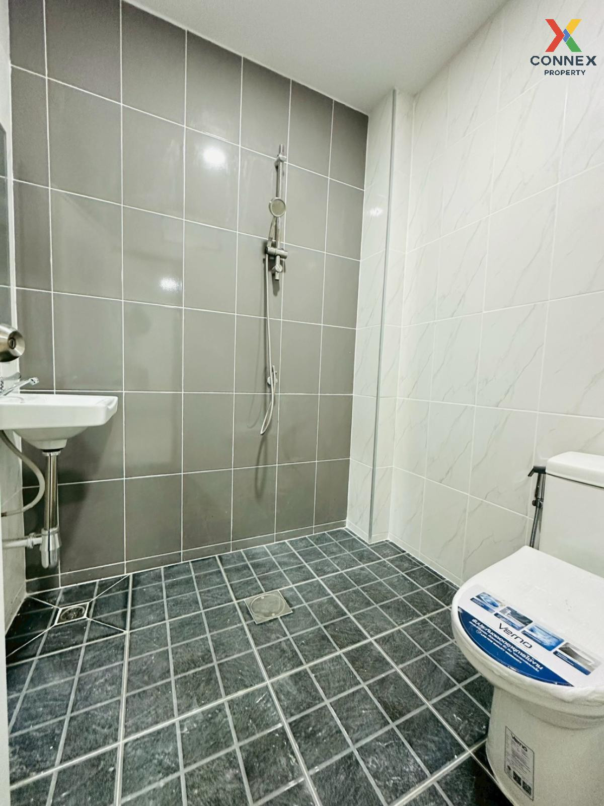 For SaleHouseNonthaburi, Bang Yai, Bangbuathong : For Sale Townhouse/Townhome  , Baan Buathong 4 Baan Kluay-Sai Noi , Phimonrat , Bang Bua Thong , Nonthaburi , CX-137682