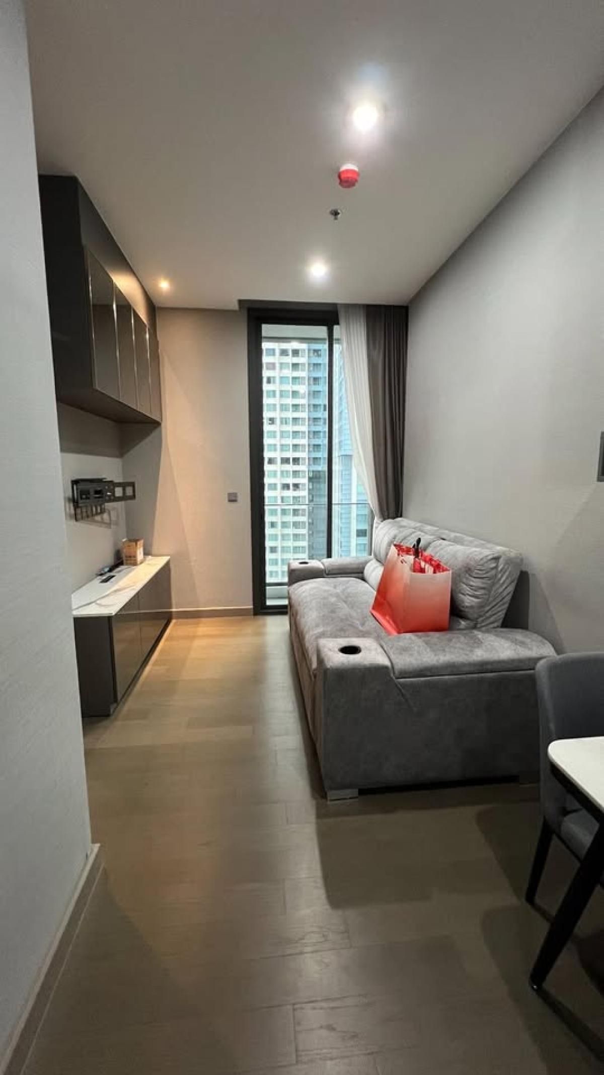 For SaleCondoRama9, Petchburi, RCA : For Sale Condo , The Esse at Singha Complex , high floor , MRT-Phetchaburi , Bang Kapi , Huai Khwang , Bangkok , CX-113099