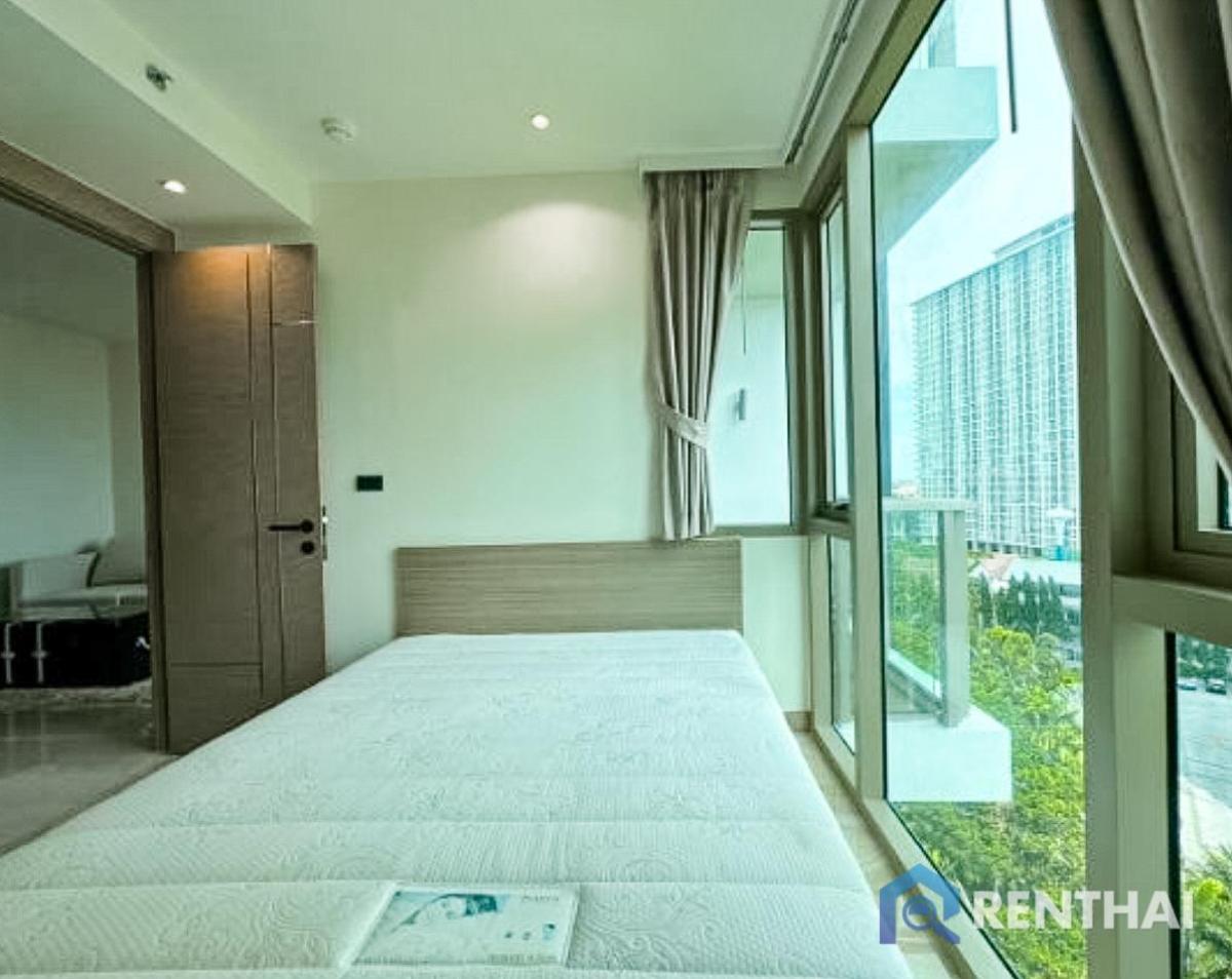 For SaleCondoPattaya, Bangsaen, Chonburi : For sale condo 1 bedroom at The Riviera Ocean Drive