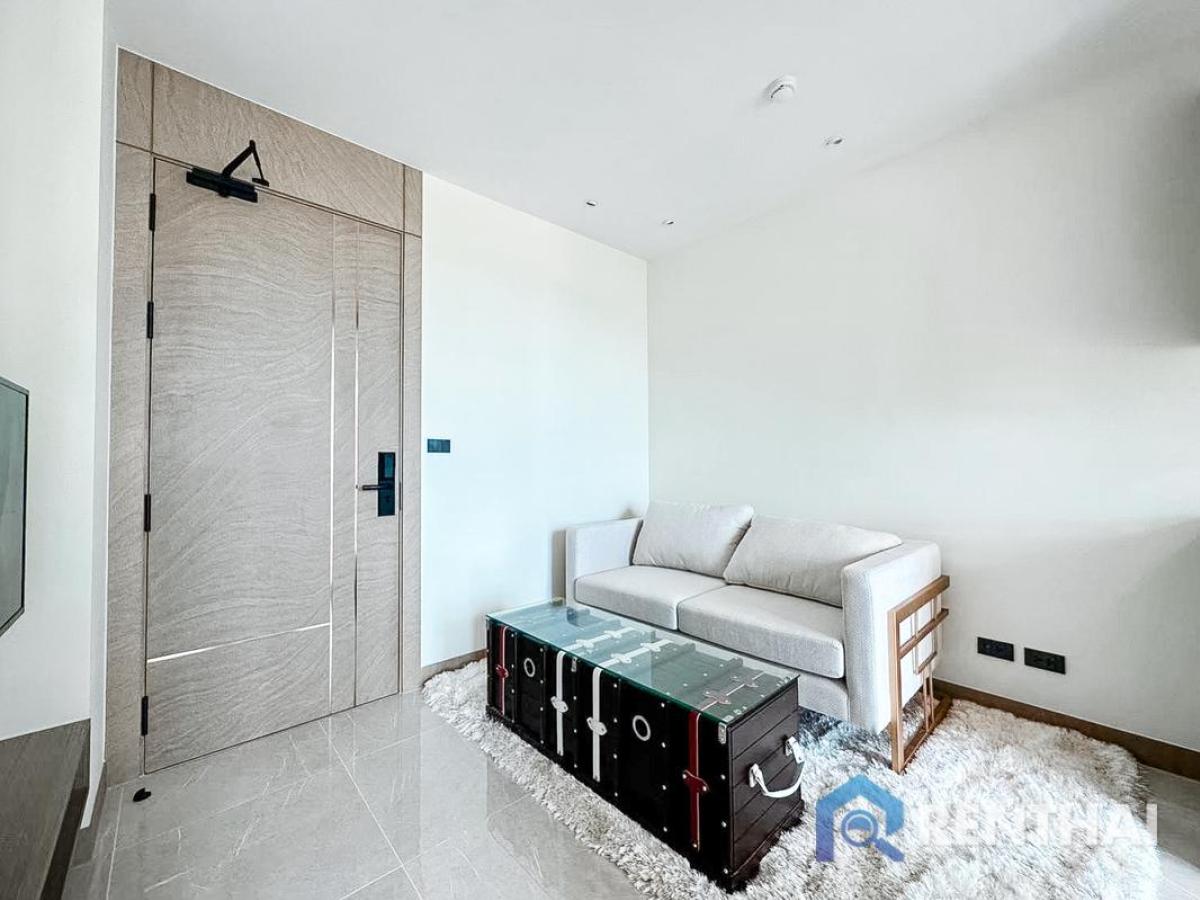 ขายคอนโดพัทยา บางแสน ชลบุรี สัตหีบ : สำหรับ ขาย คอนโด 1 ห้องนอน ที่ The Riviera Ocean Drive