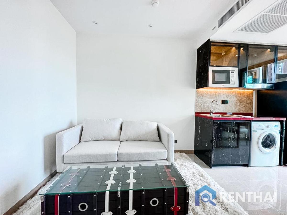 ขายคอนโดพัทยา บางแสน ชลบุรี สัตหีบ : สำหรับ ขาย คอนโด 1 ห้องนอน ที่ The Riviera Ocean Drive