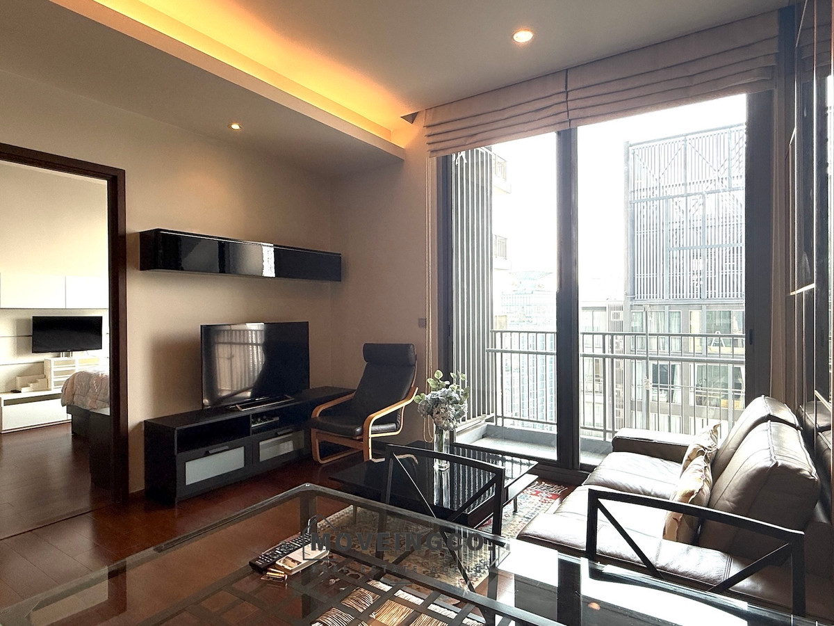 ขายคอนโดสุขุมวิท อโศก ทองหล่อ : คอนโด 1 ห้องนอนในทองหล่อ เดินเพียงไม่กี่นาทีถึงสิ่งอำนวยความสะดวก