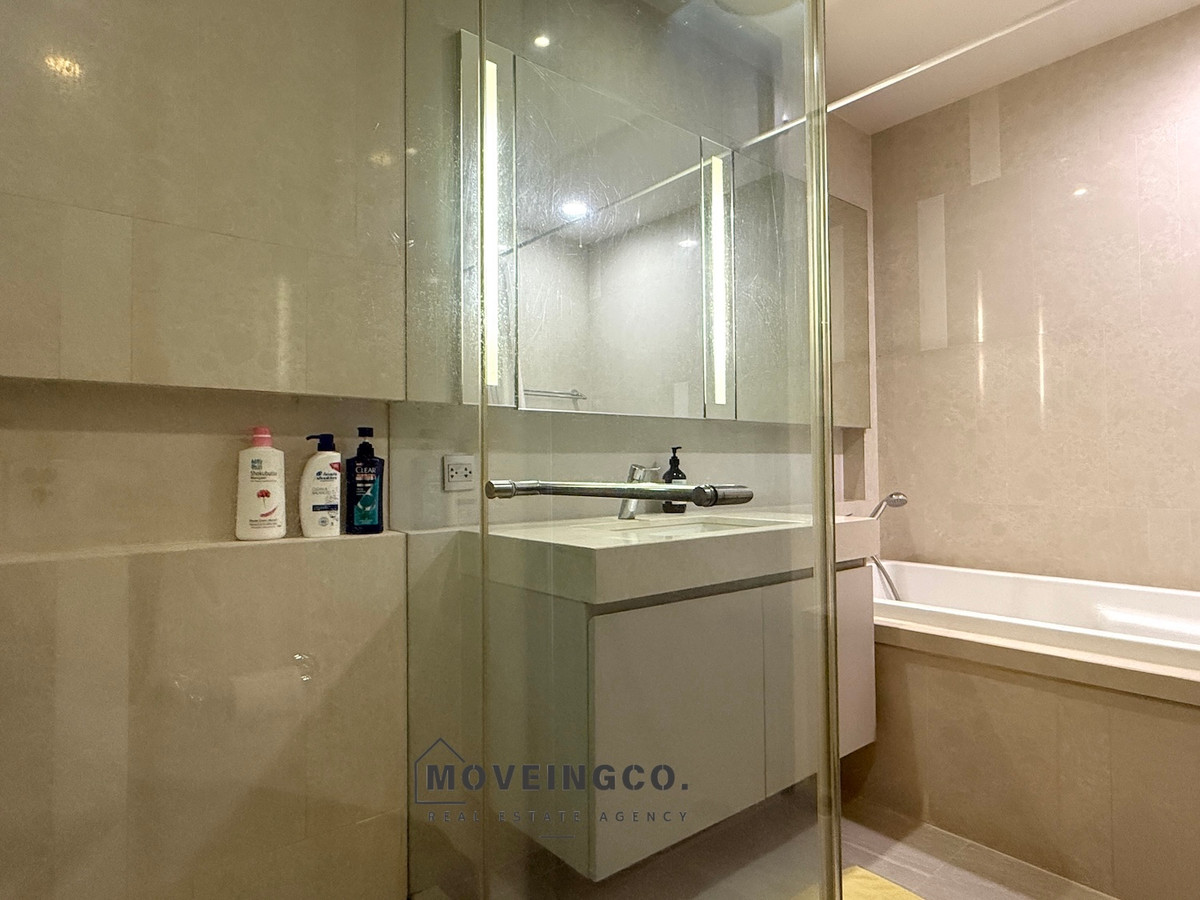 ขายคอนโดสุขุมวิท อโศก ทองหล่อ : คอนโด 1 ห้องนอนในทองหล่อ เดินเพียงไม่กี่นาทีถึงสิ่งอำนวยความสะดวก