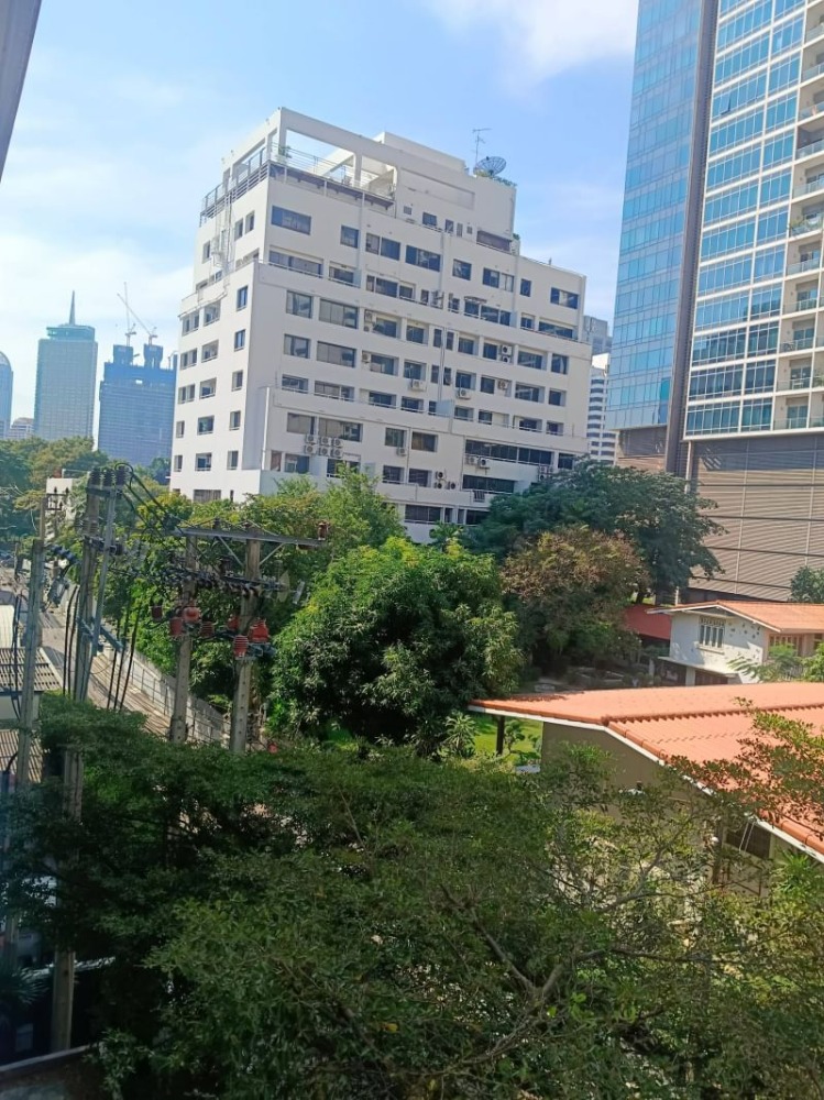 ให้เช่าคอนโดวิทยุ ชิดลม หลังสวน : 140 sqm สามคอนโดเตียงนอนให้เช่าใกล้ Lumpini Park