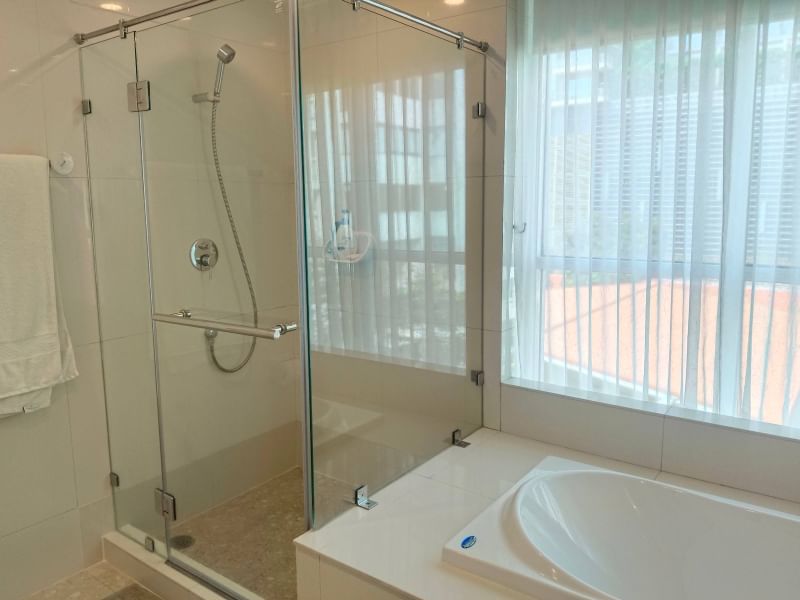 ให้เช่าคอนโดวิทยุ ชิดลม หลังสวน : 140 sqm สามคอนโดเตียงนอนให้เช่าใกล้ Lumpini Park