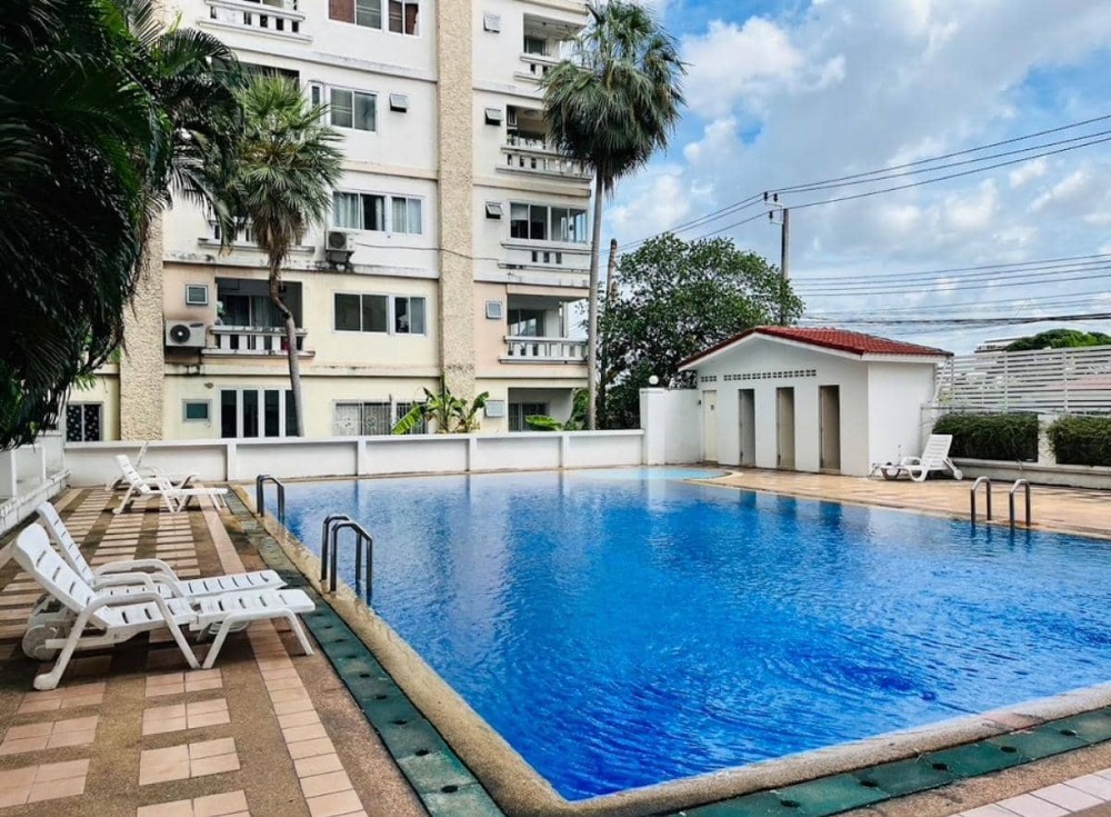 For SaleCondoRatchadapisek, Huaikwang, Suttisan : Urgent sale ✨ Grand Park Town ✨ Beautifully decorated, ready to move in, room facing north, near Central Eastville (PS57724)