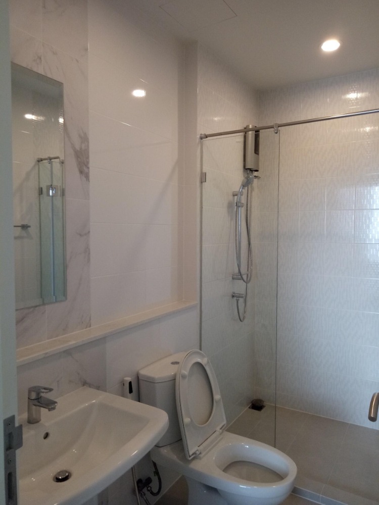 For SaleCondoRama9, Petchburi, RCA : 🌟 Thonglor Condo! The Niche Pride, Floor 31! ✨1 Bedroom, good price 4.5 million! 🤩🏊‍♂️ #Thonglor Condo