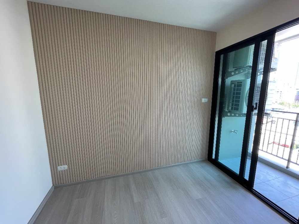 ขายคอนโดรัชดา ห้วยขวาง : ขายคอนโด The Belgravia รัชดา 17 ชั้น 6 ฟังก์ชัน 2 ห้องนอน 1 ห้องน้ำ พื้นที่ใช้สอย 34.00 ตร.ม. บรรยากาศเงียบสงบให้ความเป็นส่วนตัวสูง เพียง 3 นาที ถึง MRT สุทธิสาร และ MRT ห้วยขวาง