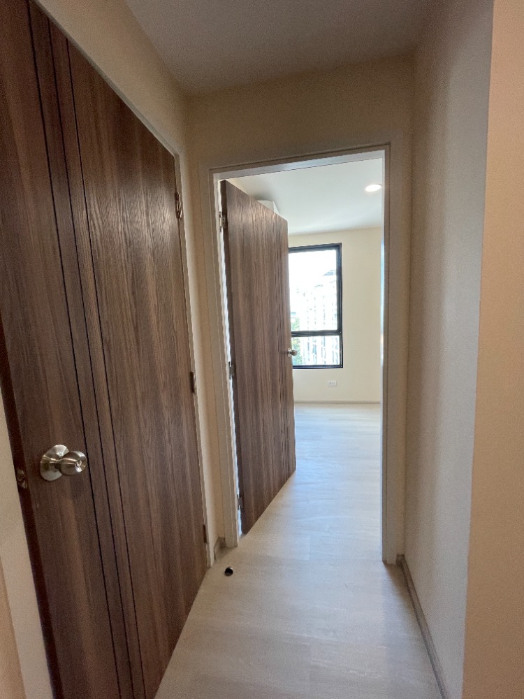 ขายคอนโดรัชดา ห้วยขวาง : ขายคอนโด The Belgravia รัชดา 17 ชั้น 6 ฟังก์ชัน 2 ห้องนอน 1 ห้องน้ำ พื้นที่ใช้สอย 34.00 ตร.ม. บรรยากาศเงียบสงบให้ความเป็นส่วนตัวสูง เพียง 3 นาที ถึง MRT สุทธิสาร และ MRT ห้วยขวาง