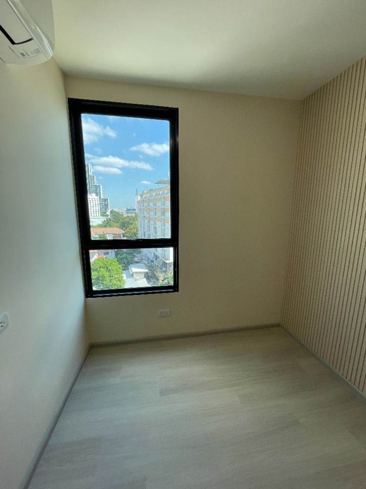 ขายคอนโดรัชดา ห้วยขวาง : ขายคอนโด The Belgravia รัชดา 17 ชั้น 6 ฟังก์ชัน 2 ห้องนอน 1 ห้องน้ำ พื้นที่ใช้สอย 34.00 ตร.ม. บรรยากาศเงียบสงบให้ความเป็นส่วนตัวสูง เพียง 3 นาที ถึง MRT สุทธิสาร และ MRT ห้วยขวาง