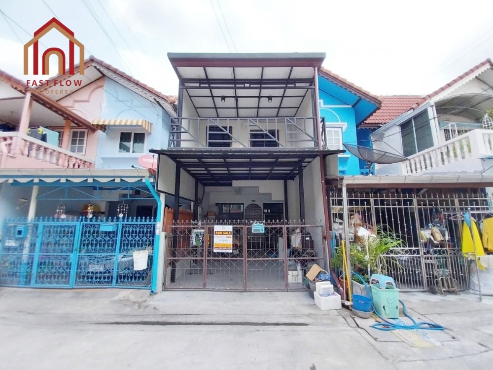 ขายทาวน์โฮมวิภาวดี ดอนเมือง หลักสี่ : ขาย !! ทาวน์เฮ้าส์ สวนทองวิลล่า 5 (Baan suanthong Villa 5) ต่อเติมเทอเรสหน้าบ้าน ทำหลังคาโรงรถใหม่ ใกล้ศูนย์ราชการแจ้งวัฒนะ PKA