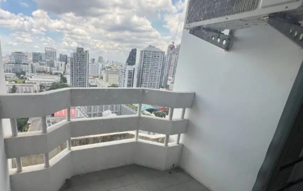 For SaleCondoRatchathewi,Phayathai : Phayathai Plaza 110 SQ.M. Eng 中 日 Please Add Line ID @806QPHGN O8415O5483