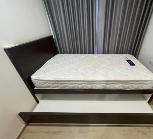 For RentCondoSiam Paragon ,Chulalongkorn,Samyan : IDEO Q Chula 48 SQ.M.ENG 中 日 Please Add Line ID @806QPHGN O8415O5483