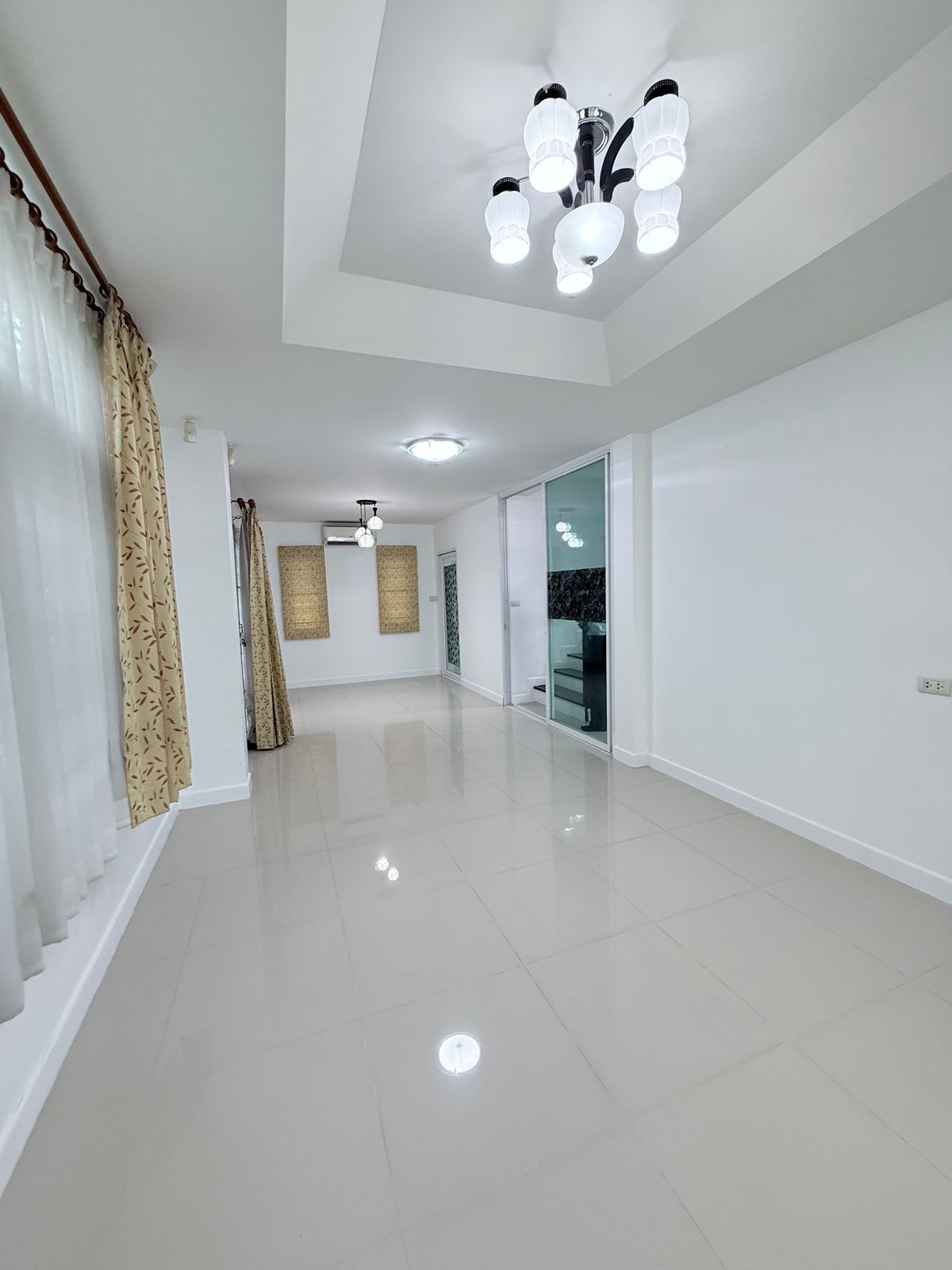 ขายบ้านนวมินทร์ รามอินทรา : 🏡 ขายถูกมาก! บ้านเดี่ยว 2 ชั้น หมู่บ้านเสนาวิลล์ คู้บอน 27 สวย สงบ พร้อมอยู่ บนทำเลศักยภาพ